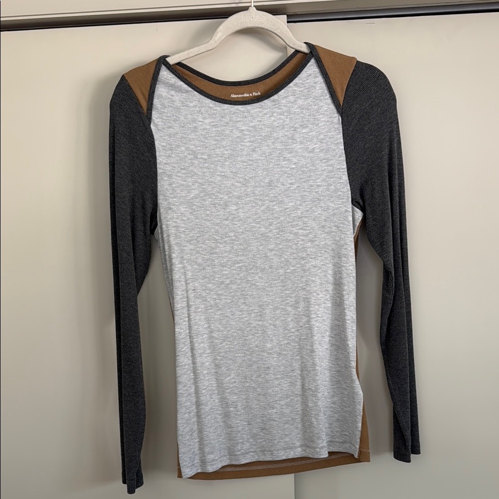 Abercrombie & Fitch Gray and Brown Long Sleeve Tee